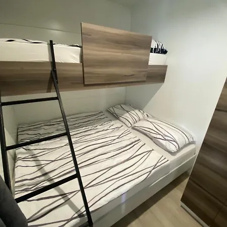 Prázdninový dům Mobilna Hiska, Camp Lovre, Drage